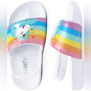 NWT Ashion Toddler Sandals